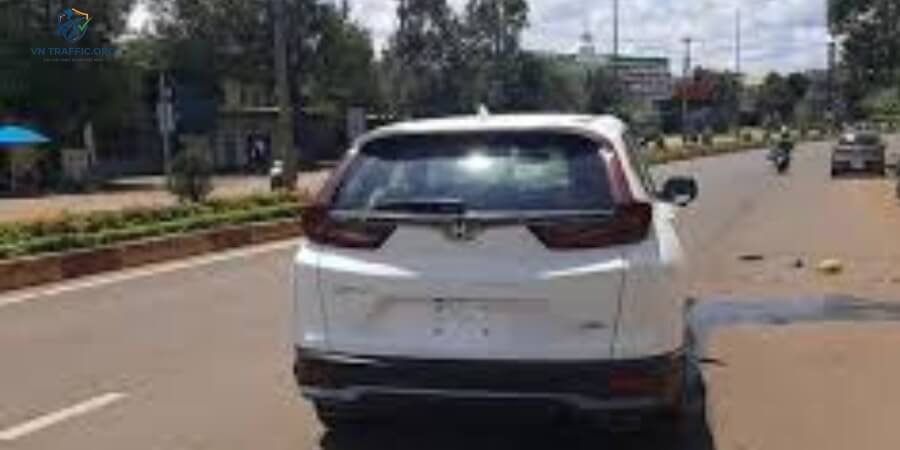 xe chưa có biển số phạt bao nhiêu