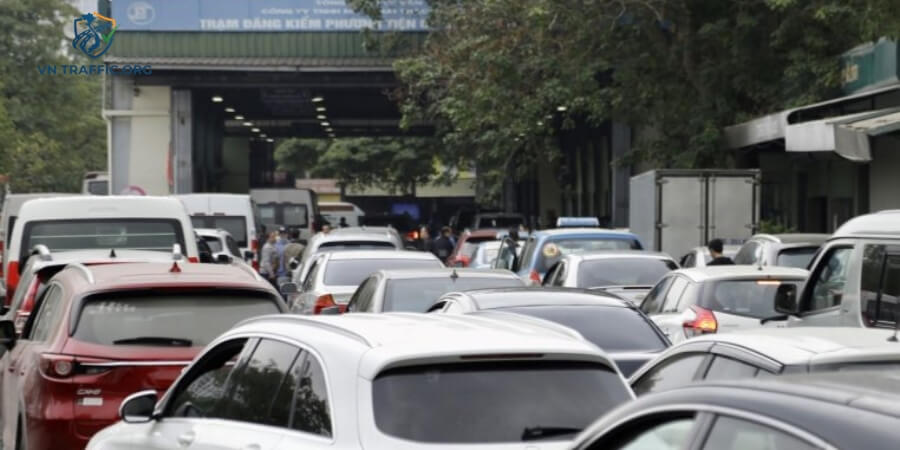 xe hết hạn đăng kiểm phạt bao nhiêu tiên