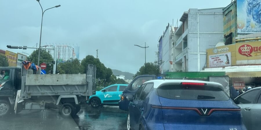 cản trở xe ưu tiên phạt bao nhiêu