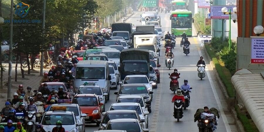 lỗi lấn làn xe máy