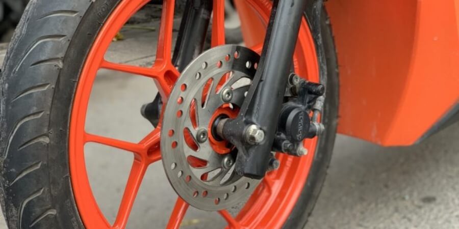 sơn mâm xe máy có bị phạt không