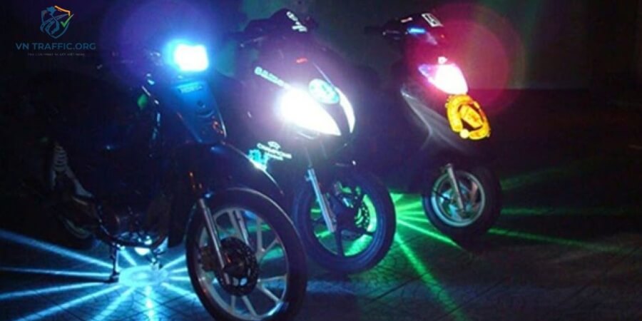 thay đèn led cho xe máy có bị phạt không