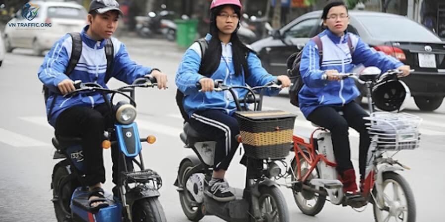 xe đạp điện vượt đèn đỏ phạt bao nhiêu