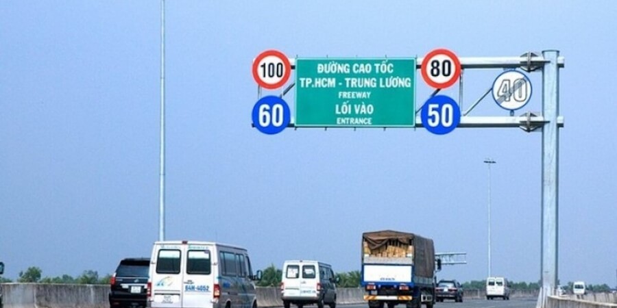 Xem thêm chi tiết lỗi quá tốc độ ô tô