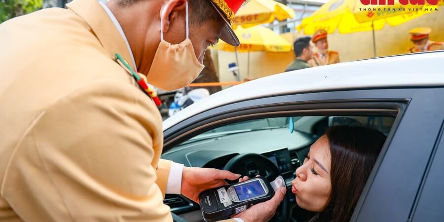 lỗi phạt nồng độ cồn ô tô