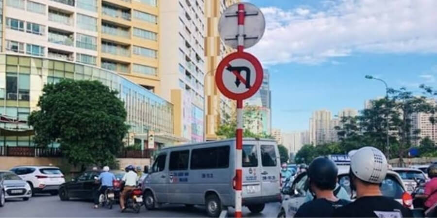 lỗi cấm quay đầu ô tô
