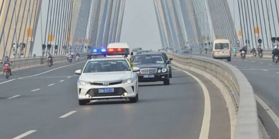 lỗi chuyển làn không có tín hiệu xe ô tô