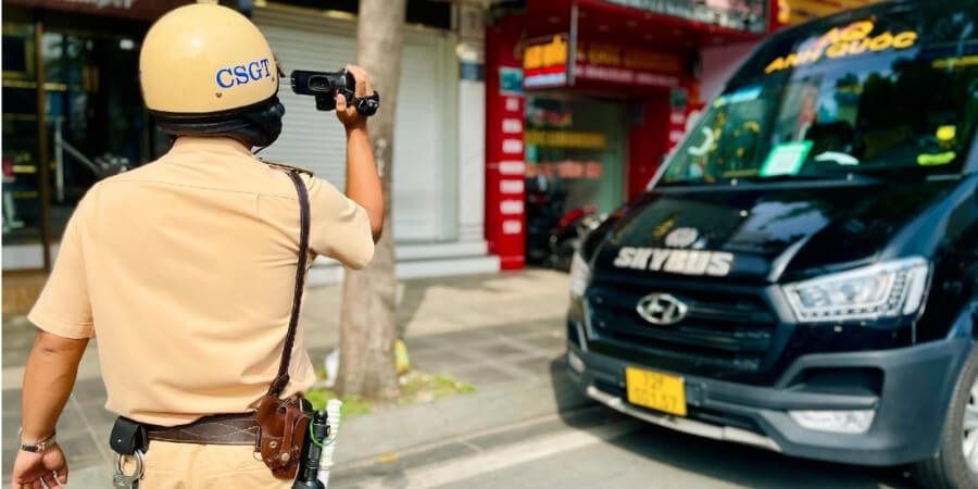 lỗi dừng đỗ xe ô tô trên vỉa hè