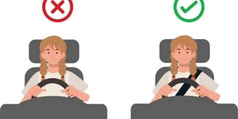 lỗi không thắt dây an toàn trên ô tô