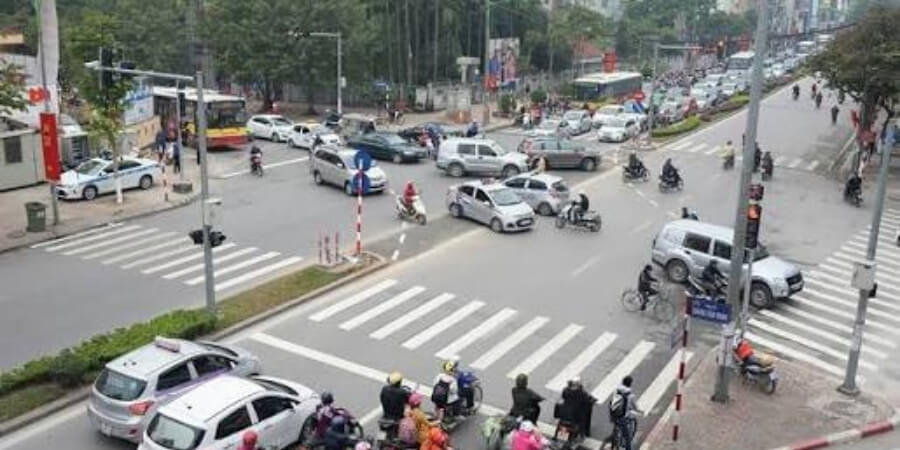lỗi vượt đèn vàng xe ô tô