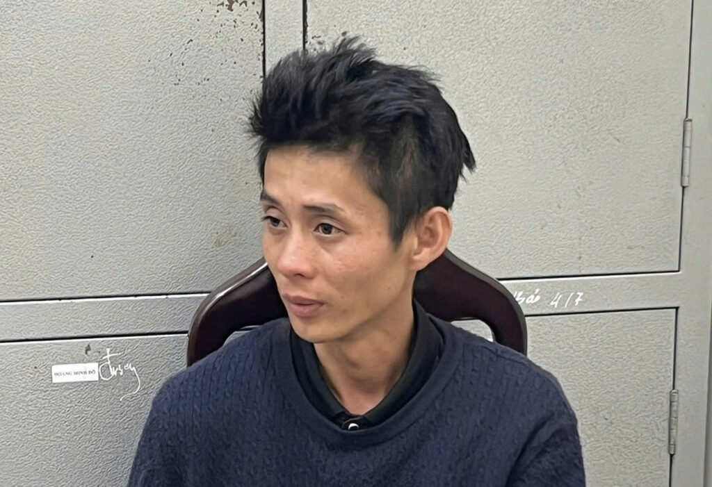 Tài xế Huỳnh Hùng tại cơ quan công an