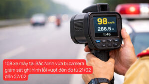 108 xe máy tại Bắc Ninh vừa bị camera giám sát ghi hình lỗi vượt đèn đỏ từ 21:02 đến 27:02