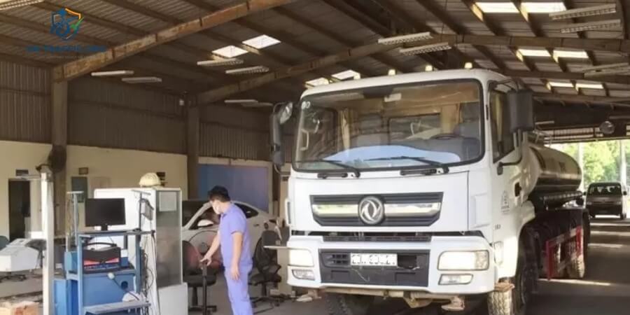 xe hết đăng kiểm bị phạt bao nhiêu tiền