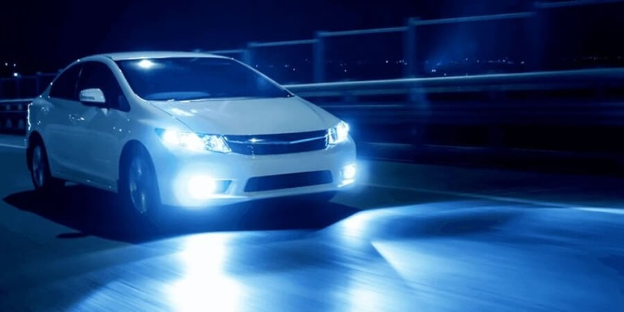 Xem thêm lỗi không bật đèn ô tô
